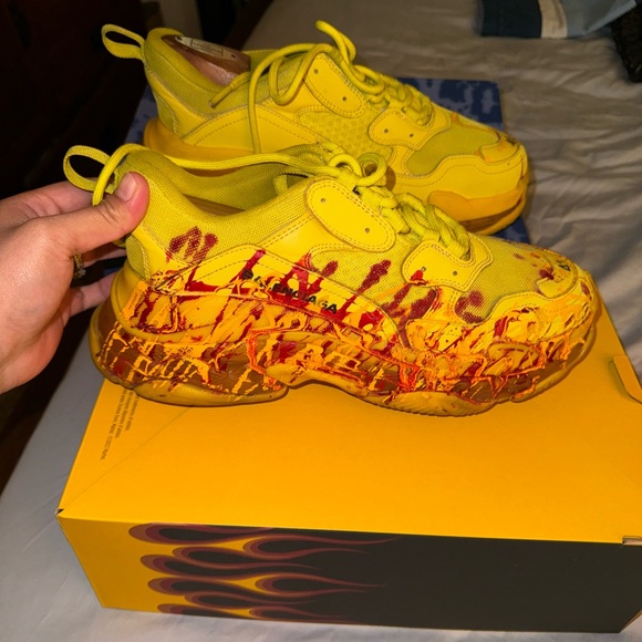 Authentic Balenciaga triple S custom design - Picture 2 of 5